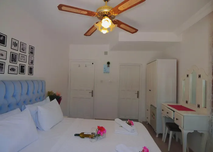 Papermoon Hotel & Apartments